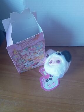 Liila's Garden Tea Party Plush Pendant "Tomatoe Panda"